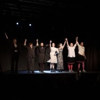 Première scène de l'atelier théâtral adultes