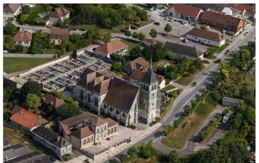 Découvrez librement une église classée et son tombeau médiéval