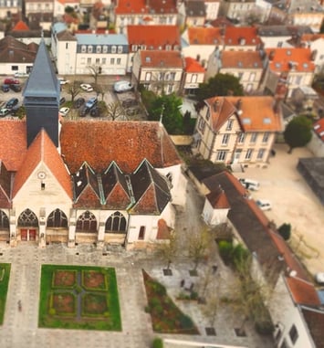 Découvrez librement une église du XVIe siècle et son mobilier remarquable