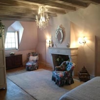 Découvrez l'intérieur d'une maison forte du XVIe siècle