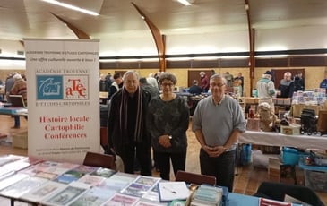 Présentation de cartes postales