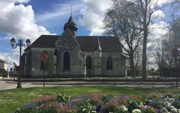 Découvrez une église à l'architecture gothique