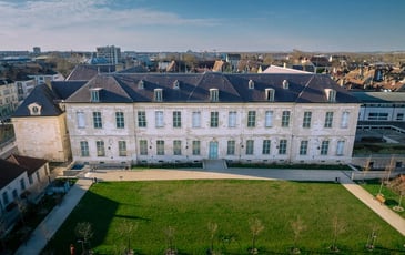 Visitez librement la Cité du Vitrail