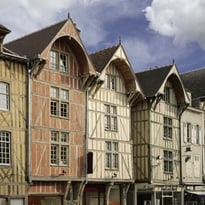 Visitez le cœur historique de la ville sur diverses opérations de réhabilitation