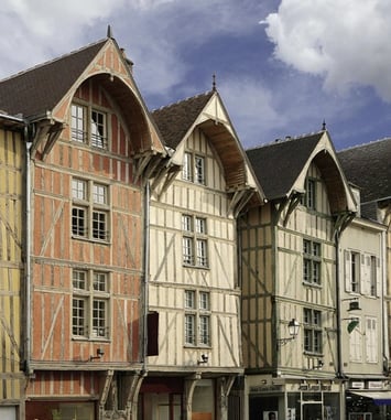 Visitez le cœur historique de la ville sur diverses opérations de réhabilitation