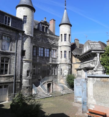 Visite de l'Hôtel de Vauluisant et du musée de la Renaissance en Champagne