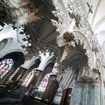 Découvrez en famille une église et son jubé exceptionnel