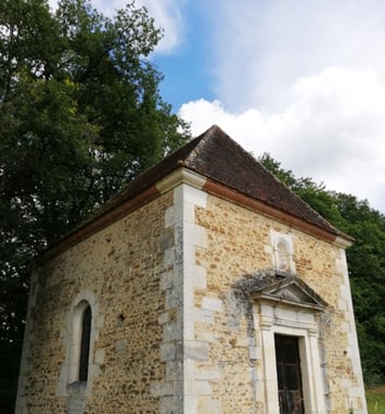 Visite guidée d'une chapelle XIXe