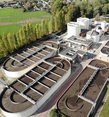 Visitez une usine de traitement des eaux