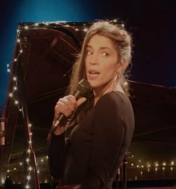 Nawel Dombrowsky Chante Barbara et Barbara Weldens