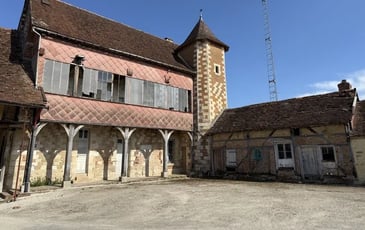 Visitez le manoir accompagné du propriétaire
