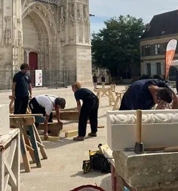 Démonstration de métiers liés à la restauration du patrimoine