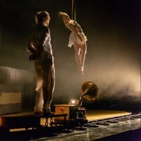 Jump Cut