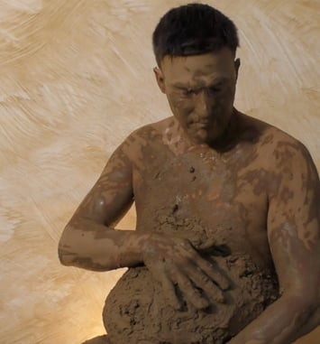 Les sculptures naissent aussi